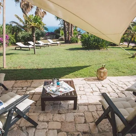 Villa Costa Di Carro 6 *